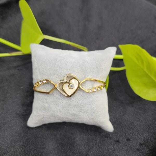 White heart gold bracelet open type with crystal stones for women – 26BR0007